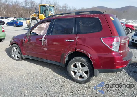 2010 Subaru Forester 2.5X Premium из США, поврежденный, VIN JF2SH6CC7AH906239